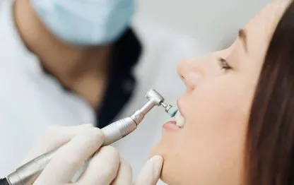 Limpeza Dental: 8 dúvidas sobre profilaxia odontológica